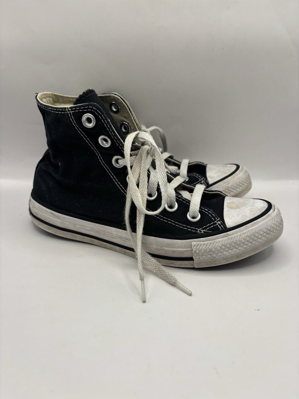 Converse Chuck Taylor All Star High Top Sneakers Women Size 6